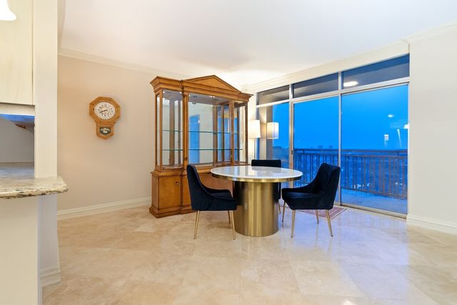 6211 W Northwest Highway 2401, Dallas, TX 75225