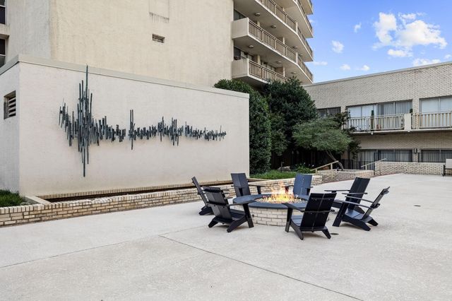 6211 W Northwest Highway 2401, Dallas, TX 75225