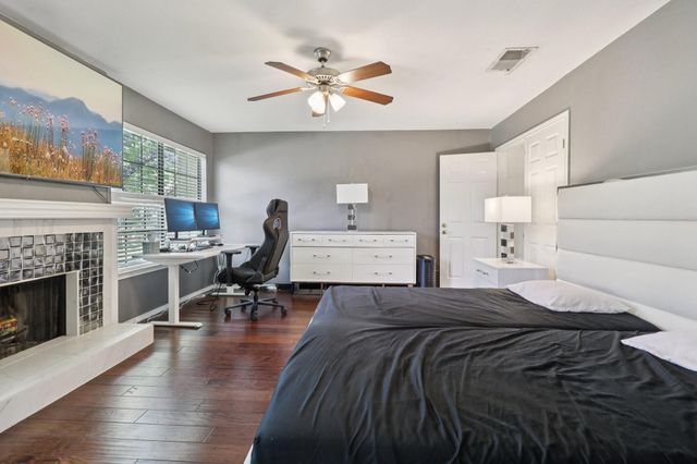 4130 Proton Drive 47B, Addison, TX 75001