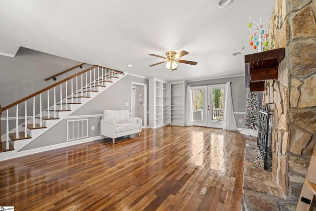 390 Tranquil Drive, Laurens, SC 29360