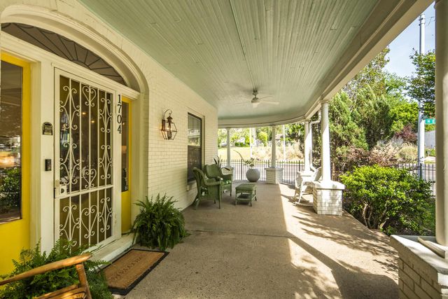 1704 BEARD PL, Memphis, TN 38112