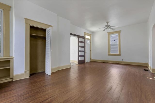 215 Harrison Avenue, Lancaster, OH 43130