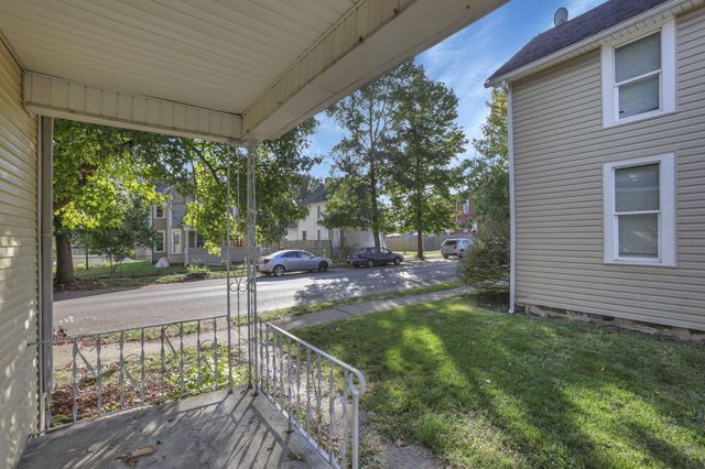 215 Harrison Avenue, Lancaster, OH 43130