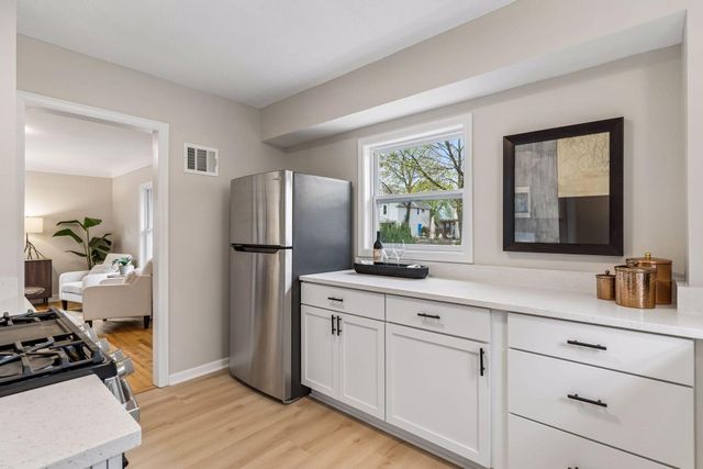 2519 Madison Street NE, Minneapolis, MN 55418