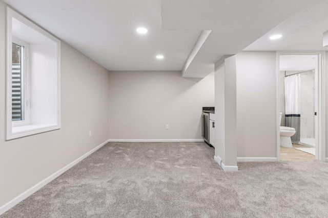 2519 Madison Street NE, Minneapolis, MN 55418