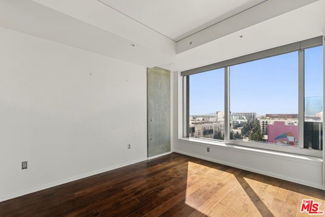 1155 S Grand Avenue 1103, Los Angeles, CA 90015