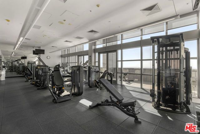 1155 S Grand Avenue 1103, Los Angeles, CA 90015