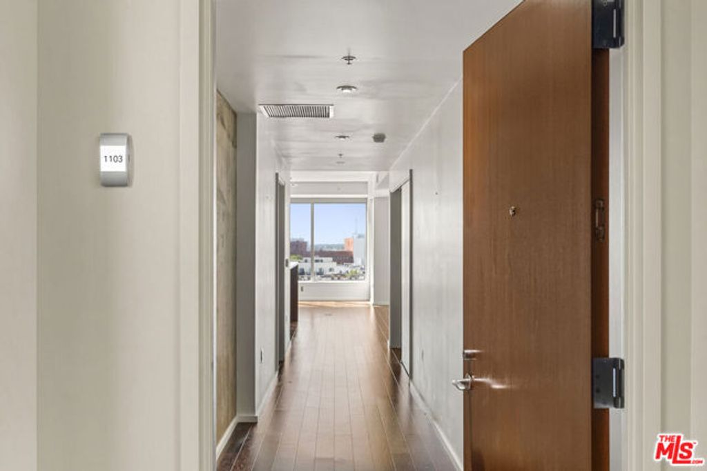 1155 S Grand Avenue 1103, Los Angeles, CA 90015