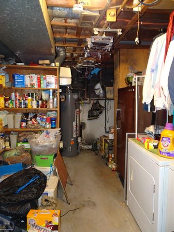 28263 Newport Drive, Warren, MI 48088