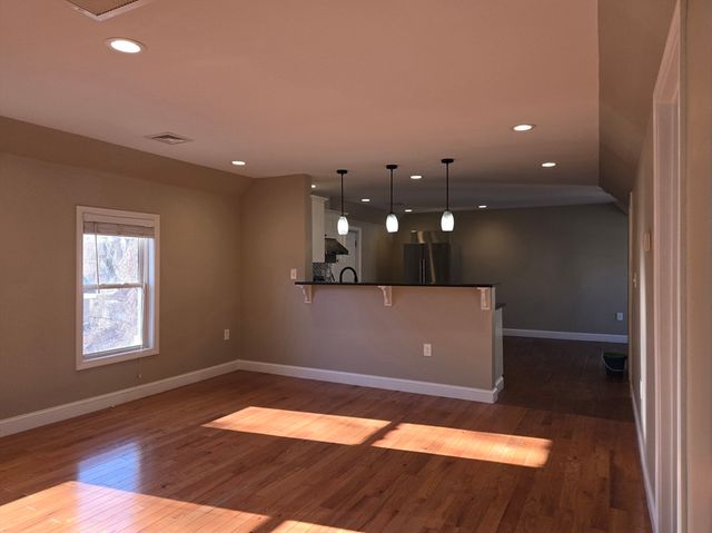 3 Pearl Street 2, Stoneham, MA 02180