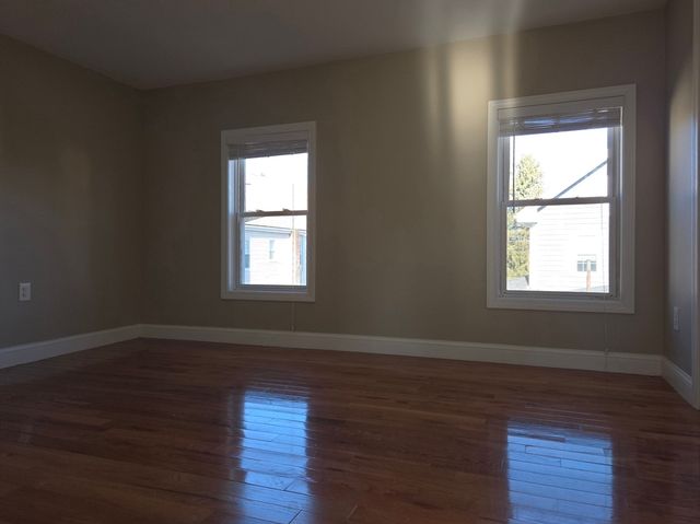 3 Pearl Street 2, Stoneham, MA 02180