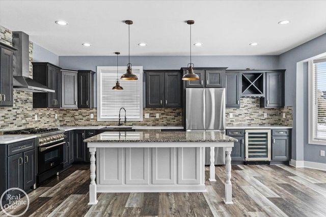 3108 Regatta Lane, St Clair, MI 48079