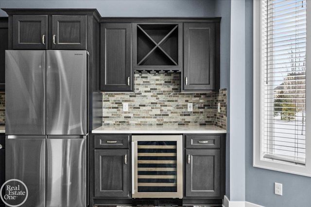 3108 Regatta Lane, St Clair, MI 48079