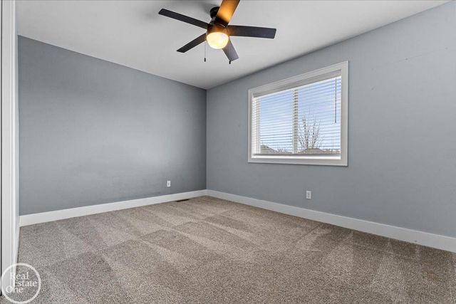 3108 Regatta Lane, St Clair, MI 48079