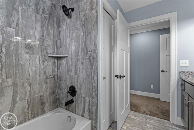 3108 Regatta Lane, St Clair, MI 48079