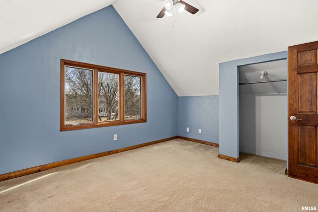 604 S PLEASANT HILL Road, East Peoria, IL 61611