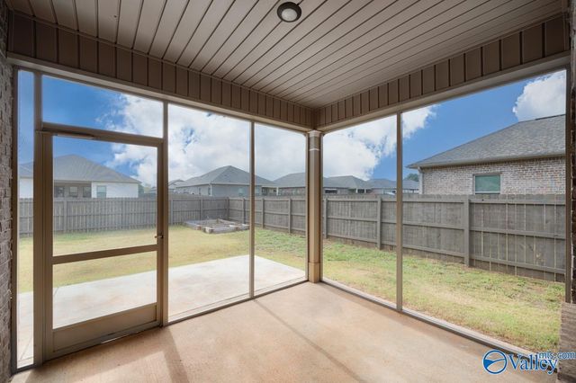 14778 Greenleaf Drive, Athens, AL 35613