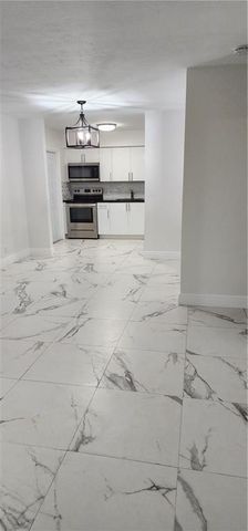 900 SW 11th Street 3, Hallandale Beach, FL 33009