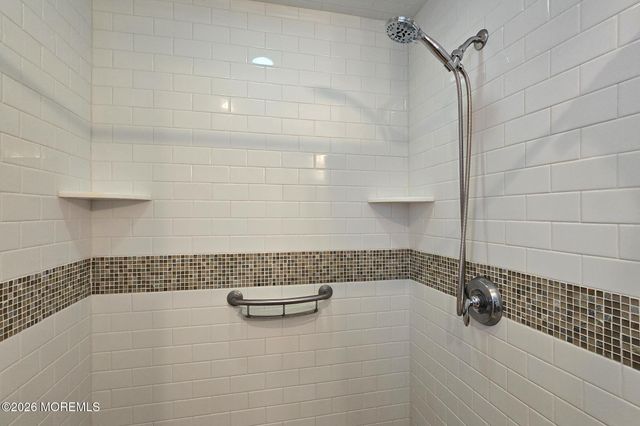 121 Camden Avenue, Lavallette, NJ 08735