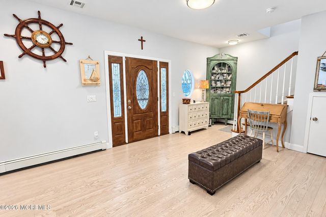 121 Camden Avenue, Lavallette, NJ 08735
