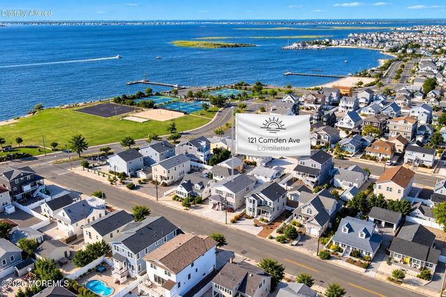 121 Camden Avenue, Lavallette, NJ 08735