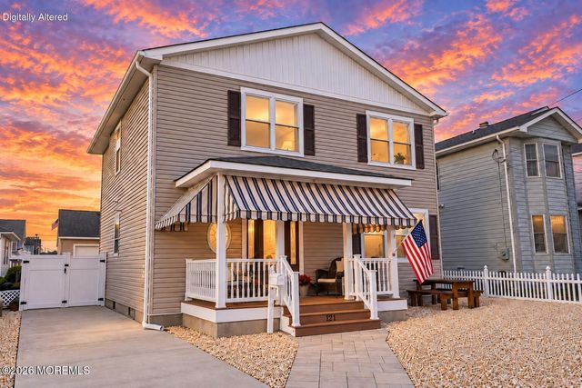 121 Camden Avenue, Lavallette, NJ 08735