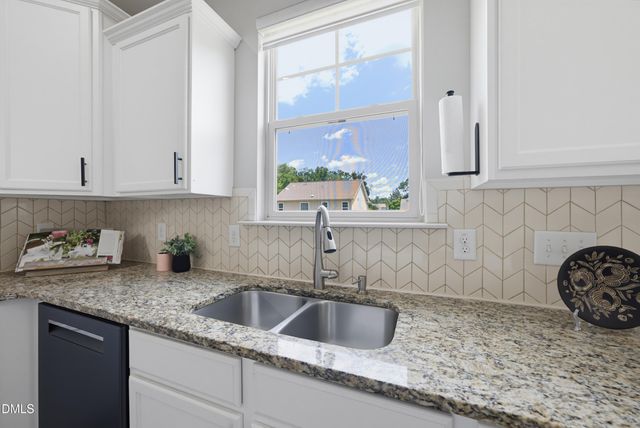 619 Laurel Berry Court, Apex, NC 27523