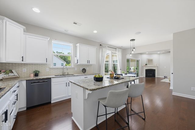619 Laurel Berry Court, Apex, NC 27523