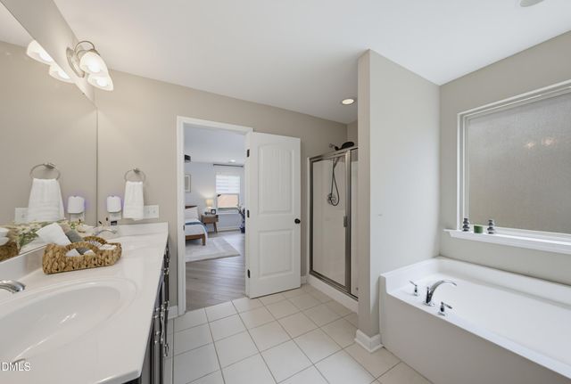 619 Laurel Berry Court, Apex, NC 27523