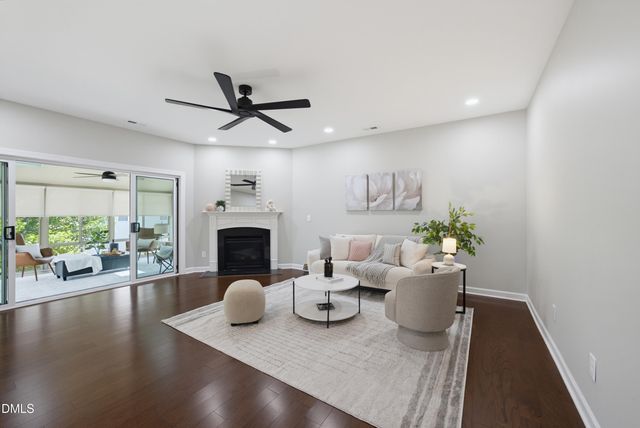 619 Laurel Berry Court, Apex, NC 27523