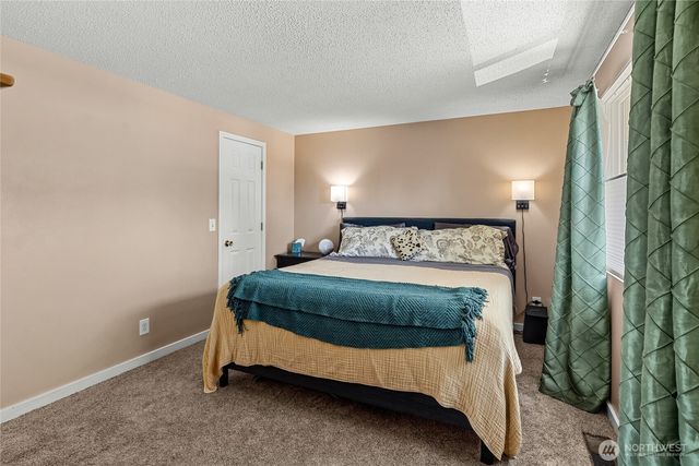 11621 19th Avenue SW, Burien, WA 98146