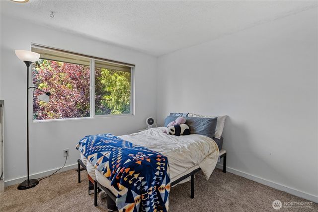 11621 19th Avenue SW, Burien, WA 98146