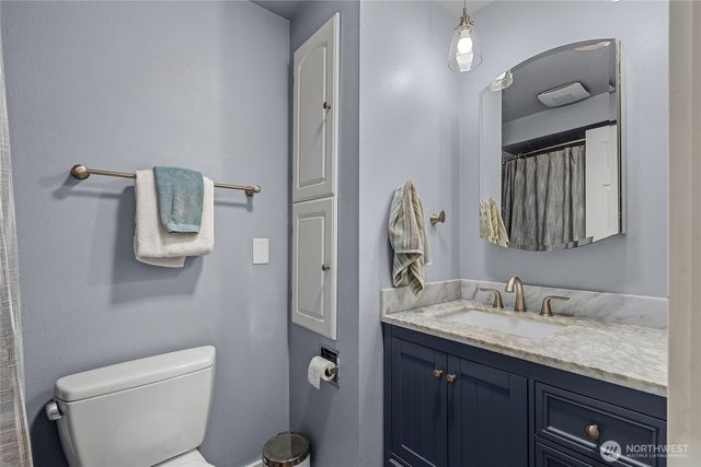 11621 19th Avenue SW, Burien, WA 98146