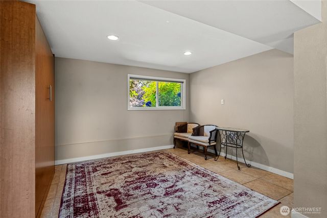 11621 19th Avenue SW, Burien, WA 98146