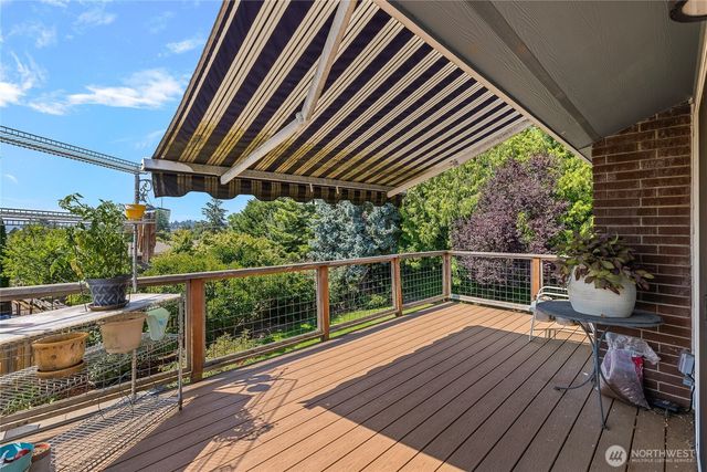 11621 19th Avenue SW, Burien, WA 98146