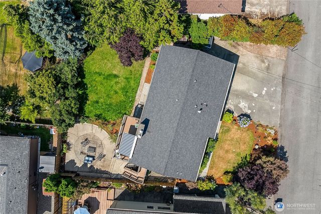 11621 19th Avenue SW, Burien, WA 98146