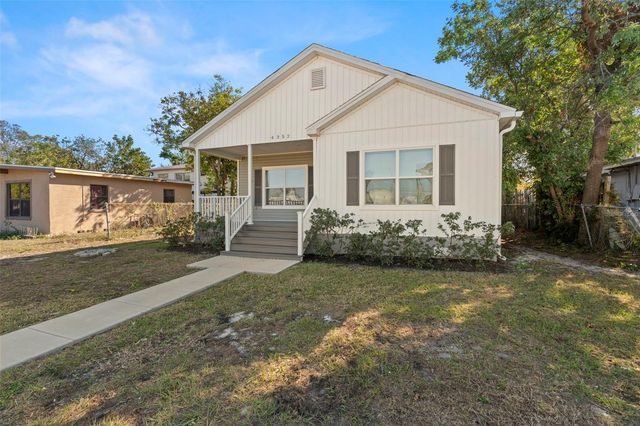 4352 9TH AVENUE S, St Petersburg, FL 33711