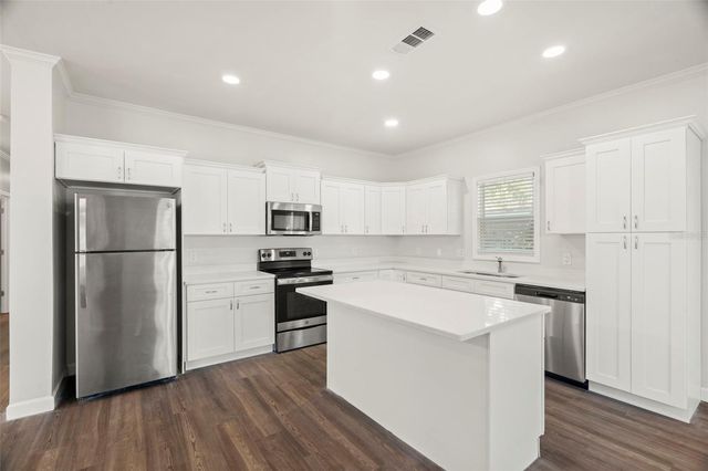 4352 9TH AVENUE S, St Petersburg, FL 33711