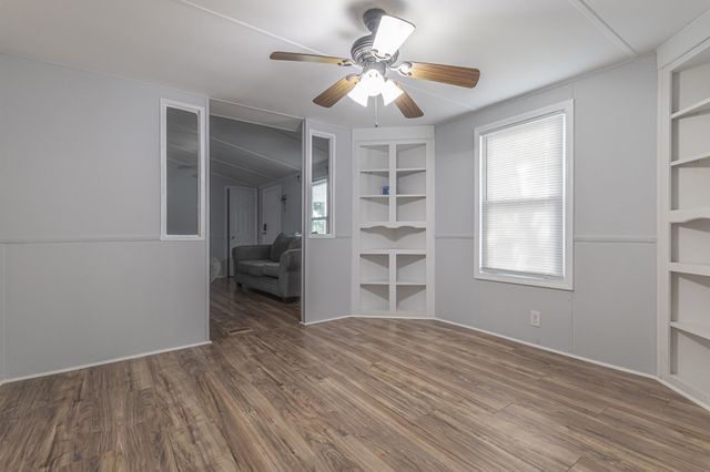 4165 Double Dee Rd., Aynor, SC 29511