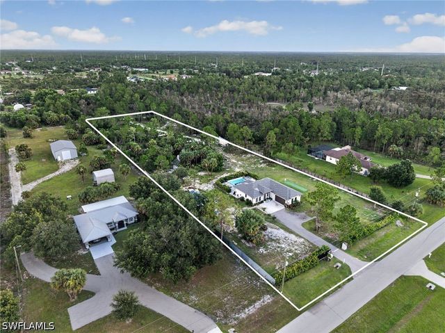 2885 41st AVE NE, Naples, FL 34120