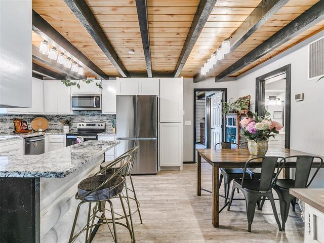 18795 Wildhorse Lane, Harrah, OK 73045