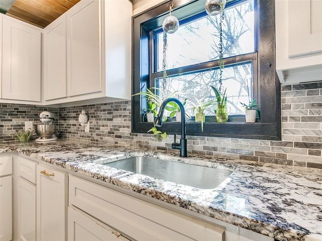 18795 Wildhorse Lane, Harrah, OK 73045