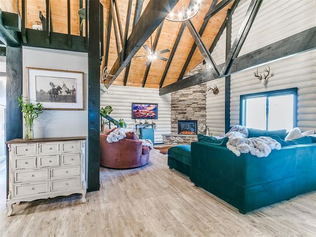 18795 Wildhorse Lane, Harrah, OK 73045