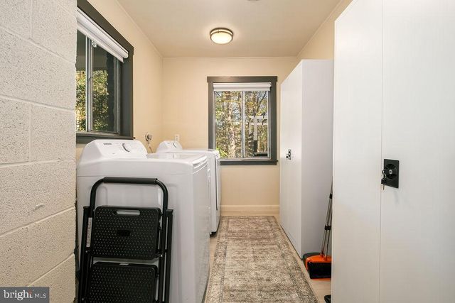 1321 MARSH HILL RD, Mc Henry, MD 21541