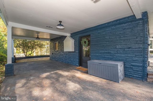 1321 MARSH HILL RD, Mc Henry, MD 21541