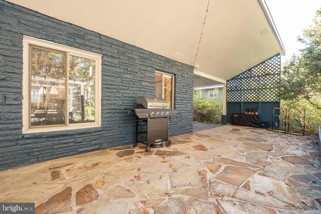 1321 MARSH HILL RD, Mc Henry, MD 21541