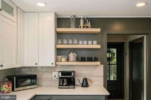 1321 MARSH HILL RD, Mc Henry, MD 21541