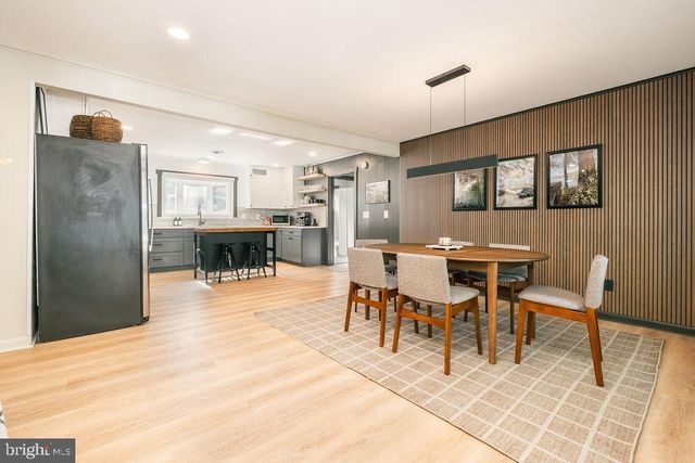 1321 MARSH HILL RD, Mc Henry, MD 21541