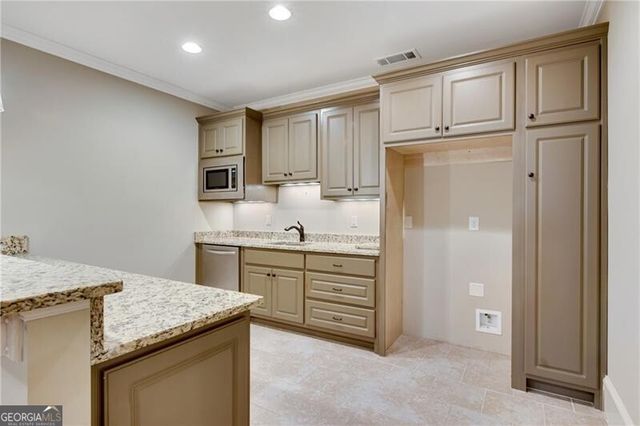 2217 Crimson King Drive, Braselton, GA 30517