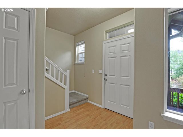 15919 Sw KAYLYNN Ln, Beaverton, OR 97006